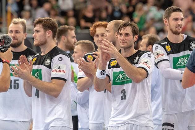 Handball Hannover 26 10 2019 International Handball Day Germany GER Croatia CRO Jubel Team GER Uwe Gensheimer Germany, No 03