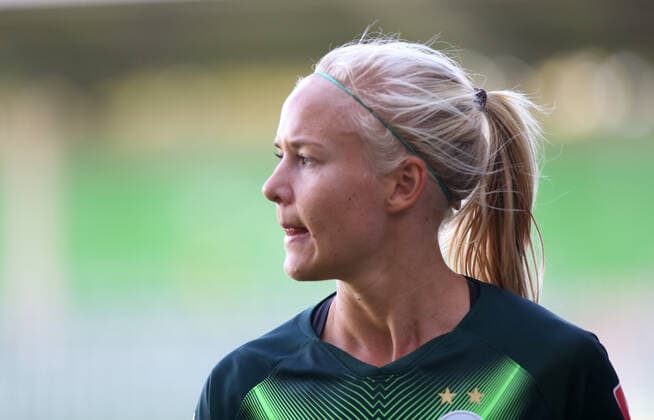 Wolfsburg vs. Essen, BL Women Wolfsburg, Germany 26 10 2019, FOßBALL VfL Wolfsburg vs. SGS Essen, Flyeralarm Women Bundesliga, 2019 season 20 Pernille Harder VfL Wolfsburg Wolfsburg