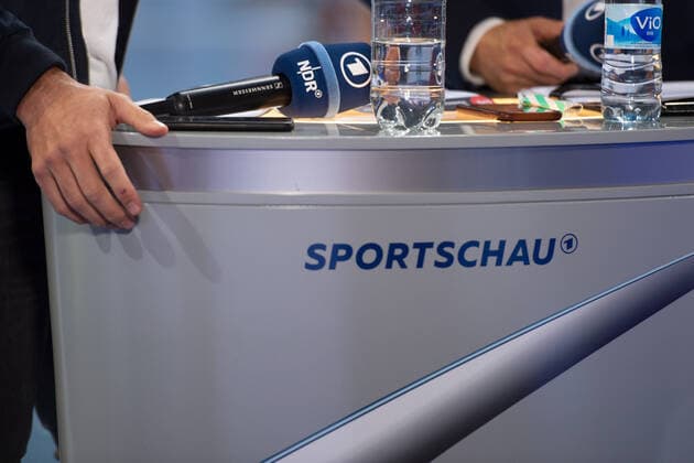 Hanover, Germany 26 10 2019 Day of Handball 2019 International match Germany vs. Croatia Emblem Sportschau, ARD Hanover Lower Saxony Germany TUI Arena