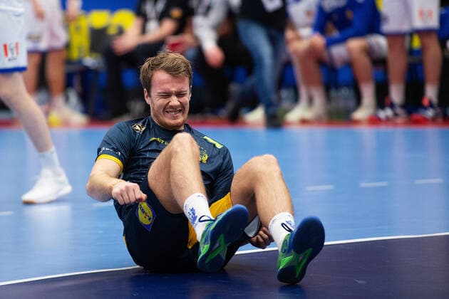 191027 Felix Claar of Sweden during the international friendly Handball match between Sweden and Iceland on October 27, 2019 in Karlskrona Photo Magnus Lejhall BILDBYRAN Cop 214 handball handball sweden island Sverige 2019,  Copyright: MAGNUSxLEJHALL BB191027MH010
