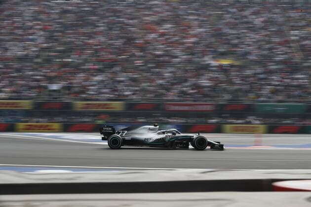Finnish Valtteri Bottas of Mercedes team competes during the Mexican Grand Prix at the Hermanos Rodriguez Racetrack in Mexico City, Mexico, 27 October 2019. Mexican Formula One Grand Prix !ACHTUNG: NUR REDAKTIONELLE NUTZUNG!  Copyright: xJOSExMENDEZx JJPANA7082 20191027-637078102695576504