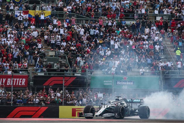 Photo4 LaPresse 27 10 2019 Mexico City, Mexico Grand Prix Formula One Mexico 2019 In the pic: Lewis Hamilton (GBR) Mercedes AMG F1 W10 race winner and 2019 world champion  Copyright: xPhoto4 LaPressex