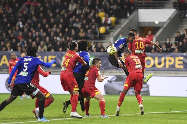 29 CHRISTOPHE HERELLE (NICE) - 09 VINCENT CREHIN (MANS) FOOTBALL : Le Mans vs Nice - Coupe de la Ligue - 30 10 2019 AnthonyBIBARD FEP Panoramic 
