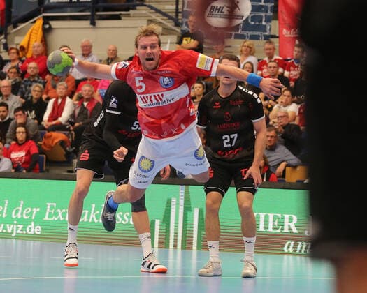 Max Darj Bergischer HC, 5 in the throw at the game TSG Ludwigshafen Friesenheim vs. Bergischer HC in the 1 Handball Bundesliga on 31 10 2019, TSG Ludwigshafen Friesenheim Bergischer HC, Handball, 1 Bundesliga, 31 10 2019 Ludwigshafen Copyright: xEibner-Pressefotox xMichaelxBermelx