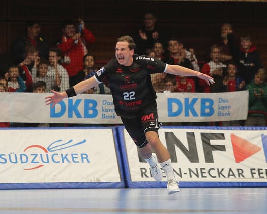 Jannik Hofmann Ludwigshafen, 22 cheers his goal in the game TSG Ludwigshafen Friesenheim vs. Bergischer HC in the 1 Handball Bundesliga on 31 10 2019, TSG Ludwigshafen Friesenheim Bergischer HC, Handball, 1 Bundesliga, 31 10 2019 Ludwigshafen Copyright: xEibner-Pressefotox xMichaelxBermelx