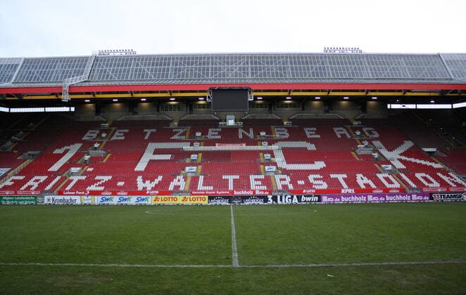 02 11 2019, xklex, Soccer 3 League, 1 FC Kaiserslautern Wuerzburger Kickers emspor, v l Fritz Walter Stadion Kaiserslautern, Betzenberg, Stadion DFL DFB REGULATIONS PROHIBIT ANY USE OF PHOTOGRAPHS as IMAGE SEQUENCES and or QUASI VIDEO Kaiserslautern