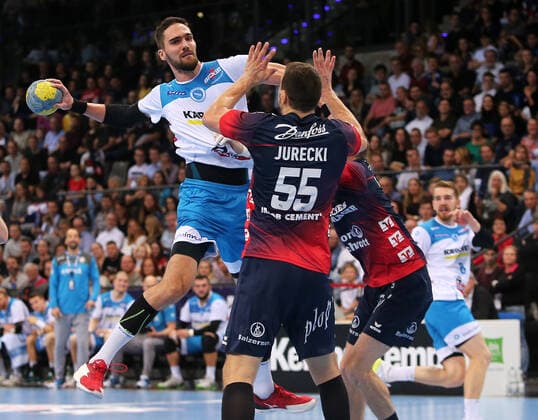 BAU 02 11 2019 Stuttgart Handball TVB Stuttgart vs SG Flensburg Handewitt, Dominik Weiß TVB, top
