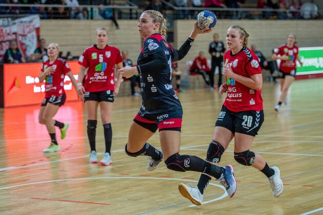Christin Kühlborn Bensheim in DHB Cup Round of 16 SV Union Halle Neustadt Wildcats vs HSG Bensheim Auerbach Handball DHB Cup Season 2019 2020 Copyright xVIADATAx xHolgerxJohnx Halle Saale Sachsen Anhalt Germany
