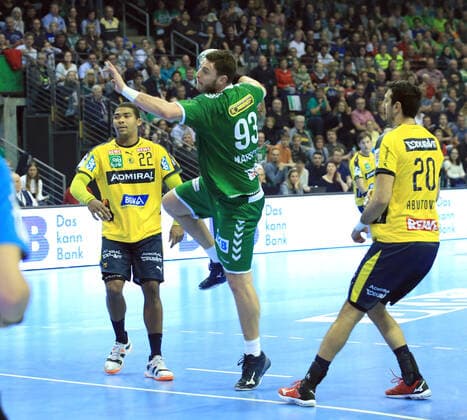 GER, DHB, 1 HBL, FUECHSE BERLIN VS Rhein Neckar Loewen 03 11 2019, Max Schmeling Halle, Berlin, GER, DHB, 1 HBL, FUECHSE BERLIN VS Rhein Neckar Loewen, DHB regulations prohibit any use of photographs as image sequences and or quasi video in picture Mijajlo Marsenic Fuechse Berlin 93 , Mads Mensah Larsen Rhein Neckar Loewen 22 , Ilija Abutovic Rhein Neckar Loewen 20 , Ilija Abutovic Rhein Neckar Loewen 20 , FUECHSE BERLIN VS Rhein Neckar Loewen 03 11 2019 nordphotox xEngler nph00076