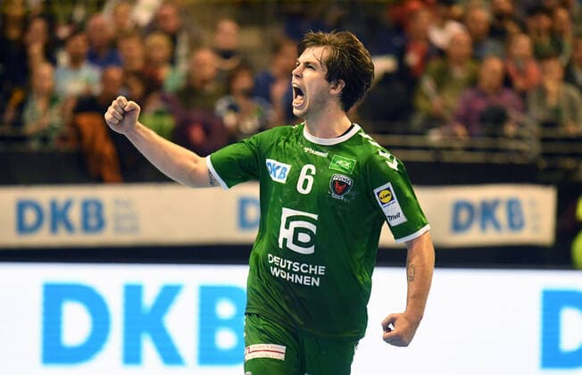 Jacob Tandrup Holm Füchse , cheers for a goal Füchse Berlin Rhein Neckar Löwen 1 Bundesliga, DKB Handballbundesliga, 2019 2020 Men, Men, Men, Handball, Germany, Germany, Max Schmeling Halle Berlin, 3 11 2019