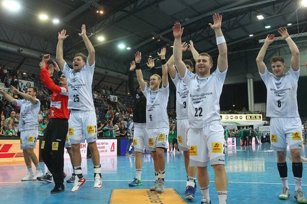 SC DHfK Leipzig vs. SC Magdeburg, Liqui Moly HBL, 03 11 19 Handball, 1 Bundesliga, Season 2019 2020, 11 Matchday SC DHfK Leipzig vs. SC Magdeburg on 03 11 19 in the Quarterback Immobilien Arena Leipzig Im Bild Magdeburg, Sieg, Jubel, Team, Team Copyright: xBEAUTIFULxSPORTS JanxKaeferx