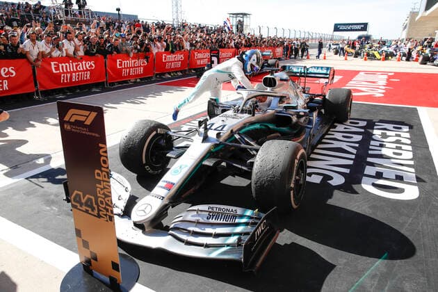 Motorsports: FIA Formula One World Championship, WM, Weltmeisterschaft 2019, Grand Prix of United States, 77 Valtteri Bottas (FIN, Mercedes AMG Petronas Motorsport), 44 Lewis Hamilton (GBR, Mercedes AMG Petronas Motorsport), Austin United States of America