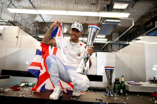 Motorsports: FIA Formula One World Championship, WM, Weltmeisterschaft 2019, Grand Prix of United States, 44 Lewis Hamilton (GBR, Mercedes AMG Petronas Motorsport) celebrates winning the F1 World Drivers Championship 2019 Austin United States of America