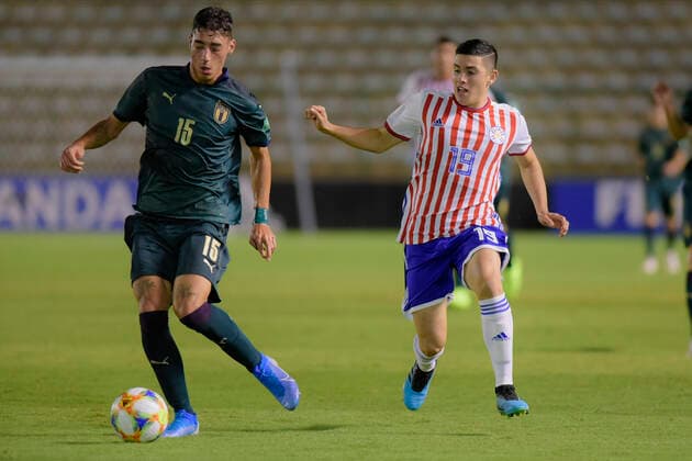 Fußball, U17 WM, Paraguay - Italien Sub 17 Itália e Paraguay BRASÍLIA, DF - 03.11.2019: SUB 17 ITÁLIA E PARAGUAY - Alessandro Riccio and Fernando Presented during U17, U 17 Italy and Paraguay. Match valid for the FIFA U17 World Cup group stage. Bezerrão Stadium in Brasilia, DF. (Photo: Reinaldo Reginato Fotoarena) x1825645x  ReinaldoxReginato