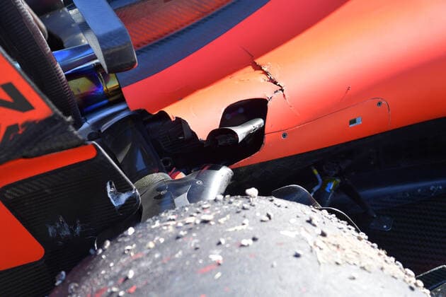 Broken wheel suspension, Sebastian Vettel, Scuderia Ferrari, formula 1 GP, USA in Austin, 03 11 2018 Photo mspb Jerry Andre Broken wheel suspension, Sebastian Vettel, formula 1 GP, USA