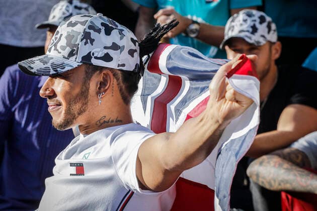 Motorsports: FIA Formula One World Championship, WM, Weltmeisterschaft 2019, Grand Prix of United States, 44 Lewis Hamilton (GBR, Mercedes AMG Petronas Motorsport) celebrates winning the F1 World Drivers Championship 2019 Austin United States of America