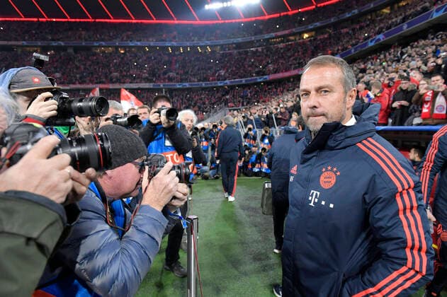 06 11 2019, football UEFA Champions League 2019 2020, group phase, 4 matchday, FC Bayern Munich Olympiakos Piräus, in the Allianz Arena Munich, coach Hans Dieter Flick FC Bayern Munich in his first match as coach of the FCB in the spotlight of the photographers DFL and DFB regulations prohibit any use of photographs as image sequences and or quasi video