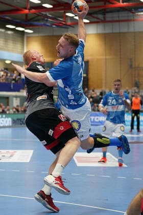 GER, 1 HBL men, Bergischer HC vs. HC Erlangen 07 11 2019, Klingenhalle, Solingen, GER, 1 HBL men, Bergischer HC vs. HC Erlangen, in picture shows goal by Sebastian Damm BHC 21 , nordphotox xMeuter nph00351