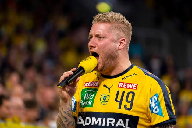 Mannheim, Germany 07 November 2019 HBL 19 20 Rhein Neckar Löwen vs THW Kiel Speaker Kevin Gerwin Mannheim SAP Arena Baden Württemberg Germany