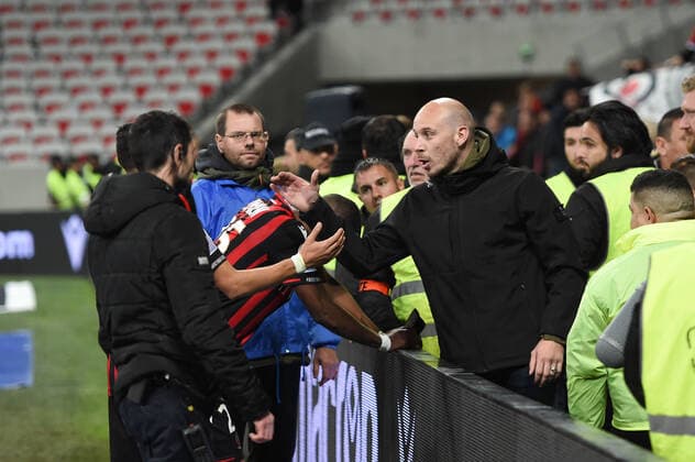 ILLUSTRATION - SUPPORTER - FAIR PLAY FOOTBALL : Nice vs Bordeaux - Ligue 1 Conforama - 08 11 2019 FEP Panoramic 