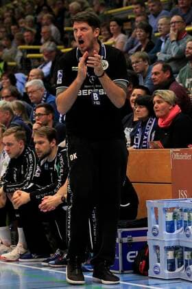 2 Bundesliga Handball VfL Luebeck Schwartau TV Emsdetten 09 11 2019, Hansehalle Luebeck, GER, 2 Bundesliga Handball VfL Luebeck Schwartau TV Emsdetten in picture picture shows Coach Daniel Kubes TV Emsdetten nordphotox xTauchnitz nph00059