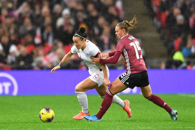 Duel, duel, tackle, tackling, dynamics, action, Lucy Bronze England , Lionesses 2 Klara Bühl Germany, DFB Women 19 , 09 11 2019, London England , soccer, friendly England Germany xmkx