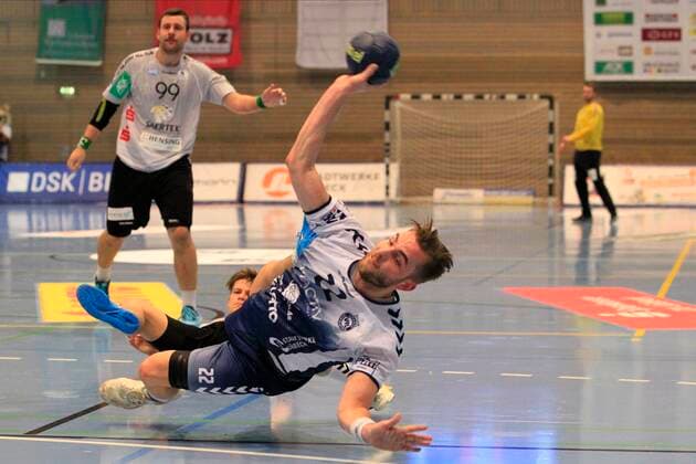 2 Bundesliga Handball VfL Luebeck Schwartau TV Emsdetten 09 11 2019, Hansehalle Luebeck, GER, 2 Bundesliga Handball VfL Luebeck Schwartau TV Emsdetten in picture picture shows Steffen Köhler Koehler VfL Luebeck Schwartau in the litter nordphotox xTauchnitz nph00059