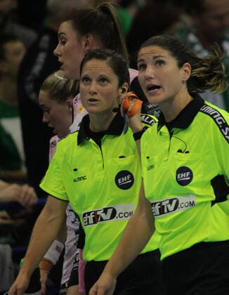 09.11.2019 Erd(Hungary) FTC-Rail Cargo Hungaria-Vipers Kristiansand Delo EHF Champions League women s handball Tanja Schilha Kuttler,Maike Merz Germany referees : 
