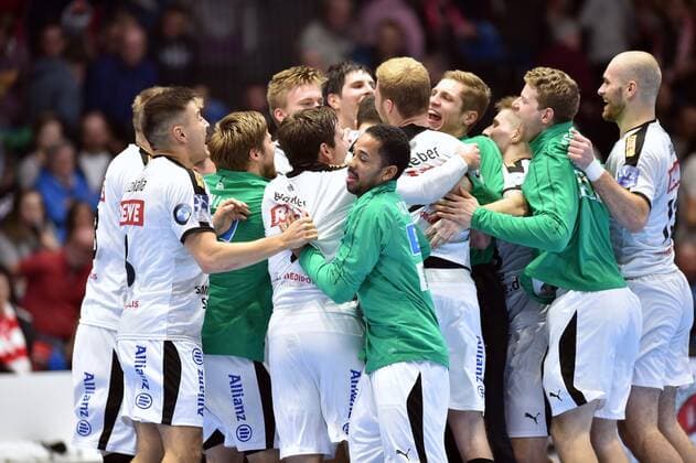 Jubilation, joy after victory Maximilian Janke SC DHfK Leipzig R , Philipp Weber M , GER, MT Melsungen SC DHfK Leipzig, Handball, 1 Bundesliga Men, 09 11 2019, GER, MT Melsungen SC DHfK Leipzig, Handball, 1 Liga Men, 09 11 2019 Kassel Copyright: xSippel xEibner-Pressefotox EP_rsl