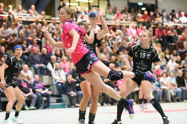 Cara Hartstock TusSies Metzingen 23 TusSies Metzingen, handball, HBF, league game, 09 11 2019, photo TBaur Eibner TusSies Metzingen vs HSG Bad Wildungen Vipers Metzingen Copyright: xBaur xEibner-Pressefotox EP_Toba