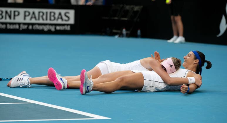 TENNIS FED CUP FINAL, Team France wins the Fed Cup Final tennis competition at RAC Arena in Perth, Sunday, November 10, 2019. ( NO ARCHIVING, EDITORIAL USE ONLY, NO USE IN BOOKS WITHOUT CONSENT PERTH WA AUSTRALIA  Copyright: xFIONAxHAMILTONx 20191110001431877803