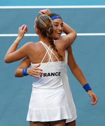 TENNIS FED CUP FINAL, Kristina Mladenovic and Caroline Garcia of France celebrate winning the Fed Cup after the doubles match against Ash Barty and Sam Stosur of Australia on day 2 of the Fed Cup Final tennis competition between Australia and France at RAC Arena in Perth, Saturday, November 10, 2019. ( NO ARCHIVING, EDITORIAL USE ONLY, NO USE IN BOOKS WITHOUT CONSENT PERTH WA AUSTRALIA  Copyright: xGARYxDAYx 20191110001431879038