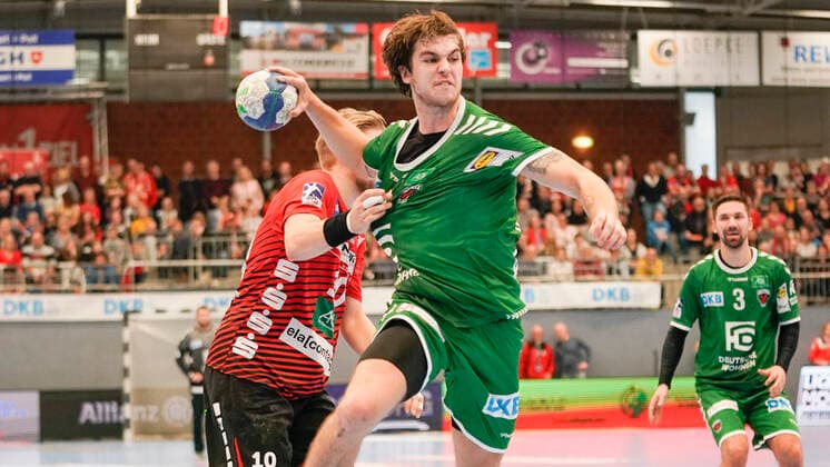 10 11 2019, Euregium, Nordhorn, GER, Handball 1 Bundesliga, Men HSG Nordhorn Lingen vs Füchse Berlin, Jacob Tandrup Holm Füchse Berlin 6 vs Patrick Miedema HSG Nordhorn Lingen 10 DFL REGULATIONS PROHIBIT ANY USE OF PHOTOGRAPHS AS IMAGE SEQUENCES AND OR QUASI VIDEO Nordhorn Niedersachsen Germany Euregium