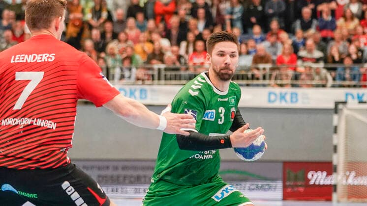 10 11 2019, Euregium, Nordhorn, GER, Handball 1 Bundesliga, Men HSG Nordhorn Lingen vs Foxes Berlin, Fabian Wiede Foxes Berlin 3 vs Toon Leenders HSG Nordhorn Lingen 7 DFL REGULATIONS PROHIBIT ANY USE OF PHOTOGRAPHS AS IMAGE SEQUENCES AND OR QUASI VIDEO Nordhorn Niedersachsen Germany Euregium