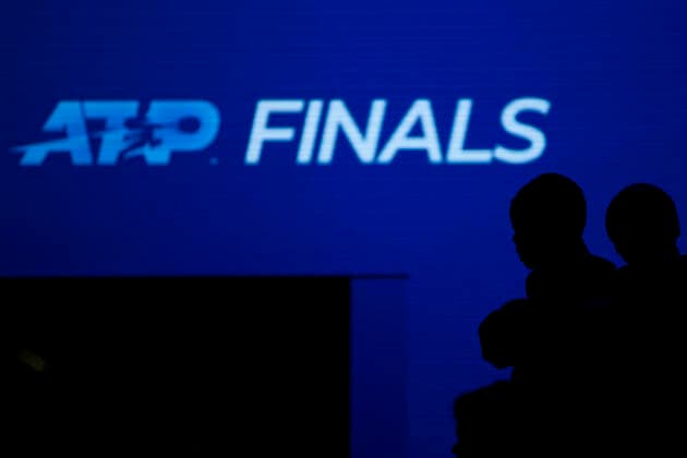 10th November 2019; 02 Arena. London, England; Nitto ATP, Tennis Herren Tennis Finals; Children prepare to see the entrance of Matteo Berrettini (Italy) vs Novak Djokovic (Serbia) - Editorial Use  ActionPlus12186526 ShaunxBrooks