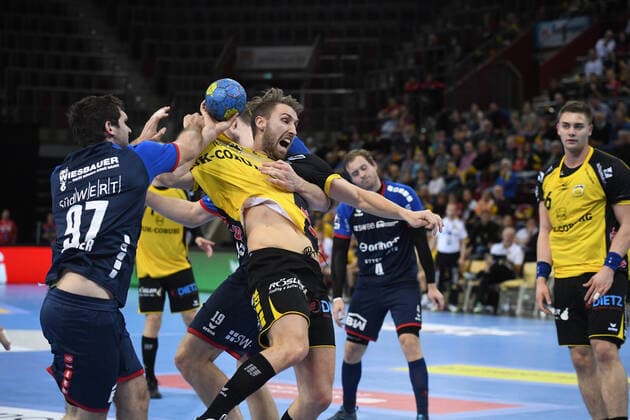 Tobias Varvne HSC 2000 Coburg in the duel, SG BBM Bietigheim vs. HSC 2000 Coburg, 2 Handball Bundesliga, 11 Matchday, 10 11 2019, Eibner Memmler SG BBM Bietigheim vs. HSC 2000 Coburg, 2 Handball Bundesliga, 11 Matchday, 10 11 2019 Ludwigsburg Copyright: xMemmlerx Eibner-Pressefotox EP_mmr