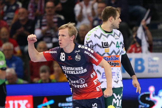 SG Flensburg Handewitt vs Frisch auf Goeppingen, LIQUI MOLY Handball Bundesliga, 10 11 19 Flensburg Magnus Joendal SG Flensburg Handewitt, 18 cheers Copyright: xBEAUTIFULxSPORTS MarioxM.xKobergx