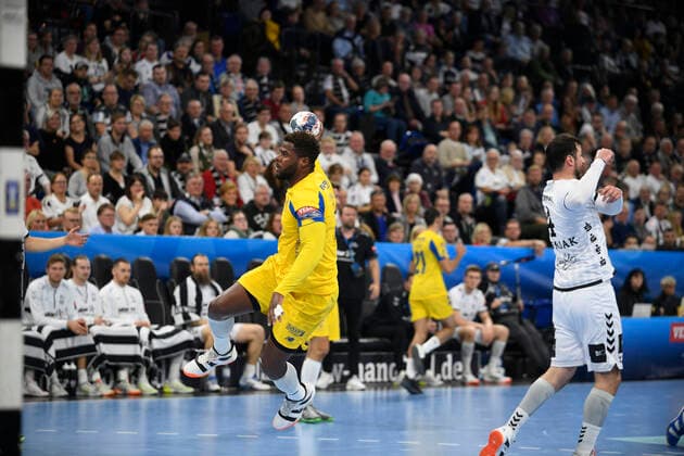 Victor Iturriza Alvarez Porto , Handball, Men, THW Kiel vs. FC Porto, Champions League, 7 Matchday, Group Phase, 10 11 19 Kiel Sparkassen Arena Schleswig Holstein Germany