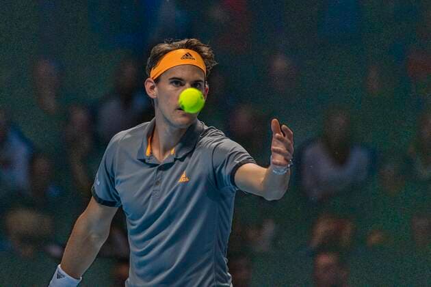 ATP, Tennis Herren Finals 2018 LONDRES, LO - 10.11.2019: ATP FINALS 2018 - Dominic Thiem (Austrian) during his game against Roger Federer (Swiss) at the ATP Finals at Arena 02 in London, England. (Photo: Richard Callis Fotoarena) x1828799x  RichardxCallis