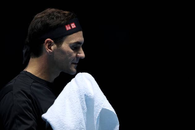 10th November 2019; 02 Arena. London, England; Nitto ATP, Tennis Herren Tennis Finals; A dejected Roger Federer (Switzerland) as he loses the first set against Dominic Thiem (Austria) - Editorial Use  ActionPlus12186821 ShaunxBrooks