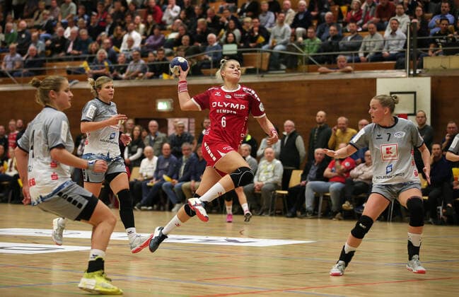 13 11 2019, Germany, Bietigheim, Handball Bundesliga Women Season 2019 2020 SG BBM Bietigheim vs Neckarsulmer Sport Union mitte Maren Aardahl BBM