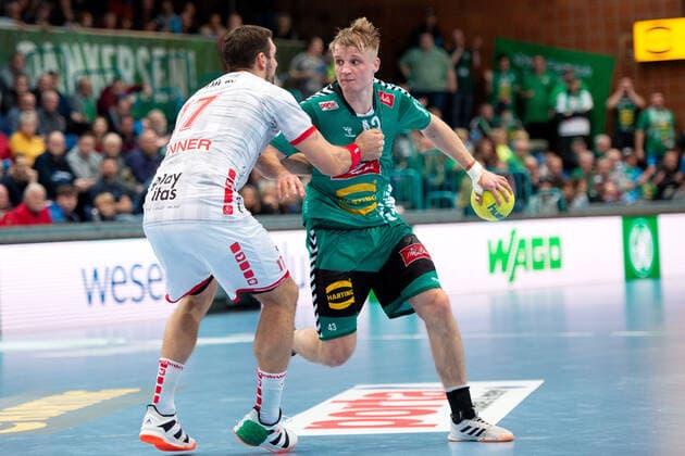 Minden, Germany 14 11 2019 1 Handball Bundesliga 2019 2020 GWD Minden vs MT Melsungen L R Felix Danner Melsungen , Christoph Reißky Minden Minden North Rhine-Westphalia Germany Kampa Halle
