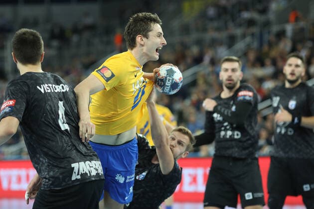 Zagreb, 14.11.2019. - Arena Zagreb hall, 2019 20 EHF Men s Champions League Group Phase. HC PPD Zagreb (black) - RK Celje Pivovarna Lasko (yellow) 27:31 GROSELJ Matic (14) 