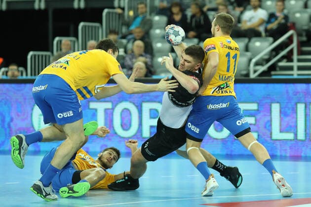 Zagreb, 14.11.2019. - Arena Zagreb hall, 2019 20 EHF Men s Champions League Group Phase. HC PPD Zagreb (black) - RK Celje Pivovarna Lasko (yellow) 27:31 SIPIC Marin (2) vs GROSELJ Matic (14) and MARGUC Gal (11) 