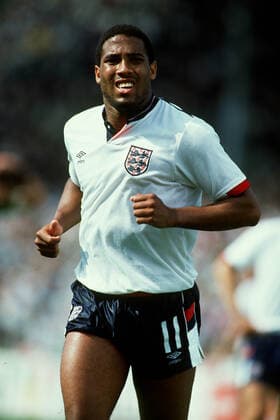 Großbritannien, Black History Month im Oktober - Sport John Barnes, England. 01 June 1988.  Copyright: MaryxEvansxAllstarxStewartxKendall 12096245 editorial use only