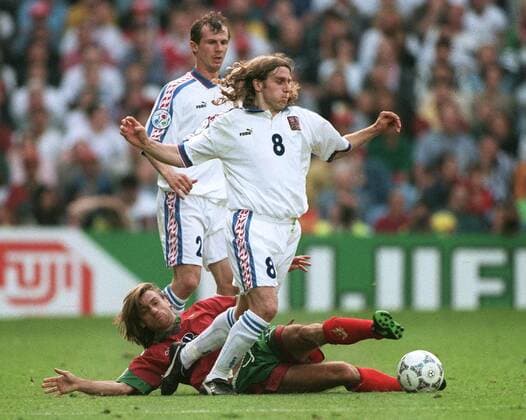 Karel Poborski & Pinto Portugal V Czech Republic 23 June 1996  Copyright: MaryxEvansxAllstarxPaulxMcfegan 12112563 editorial use only
