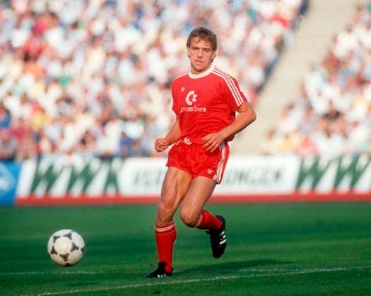 Hans Dieter Flick FCB Action 04 10 1986 HM