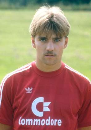 Hans Dieter Flick FC Bayern Munich in portrait Aufn 01 07 1985 estimated HM
