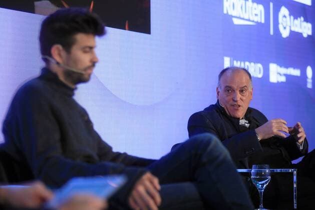 President of Kosmos and FC Barcelona, Barca s soccer player Gerard Pique (L) and President of La Liga, Javier Tebas, take part in the Kosmos Sports Summit at the IFEMA Municipal Palace in Madrid, Spain, 15 November 2019. The Kosmos Sports Summit is organized by La Liga and Rakuten. Kosmos Sports Summit !ACHTUNG: NUR REDAKTIONELLE NUTZUNG!  Copyright: xFernandoxAlvaradox GRAF9342 20191115-637094166406493043