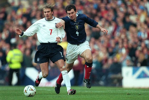 David Beckham,Christian Dailly Scotland V England 13 November 1999  Copyright: MaryxEvansxAllstarxRichardxSellers 12143512 editorial use only
